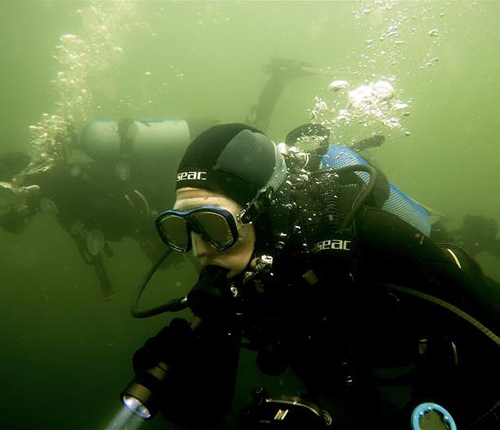 Bekijk Dead Zones – de documentaire van kunstenaar Suzette Bousema