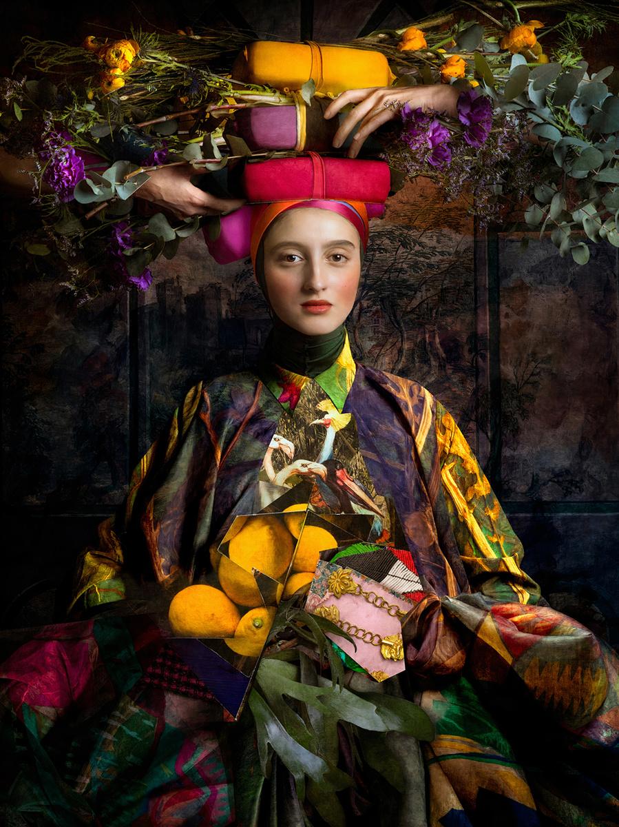 Jana’s familie komt uit Palestina. Vanwege het geweld verhuisde haar familie al voor haar geboorte naar Libanon. Lange tijd had ze geen paspoort waardoor haar reismogelijkheden beperkt waren en ze geen recht had op onderwijs. Een situatie die ze omschrijft als leven in een constante mist en waardoor je nooit de mogelijkheid hebt om echt deel uit te maken van de samenleving. Inmiddels heeft ze een Zweeds paspoort en beschouwt ze Zweden als haar thuis; een plek waar ze zich welkom en geaccepteerd voelt. Toen Cooper en Gorfer haar vroegen naar haar utopisch plek – daar waar haar hart naar uitgaat en waar ze echt thuis is – bleef Zweden onbesproken. Jana beschreef Nazareth, de plek waar haar familie vandaan komt. Nazareth heeft ze, toen nog zonder paspoort, nooit mogen bezoeken maar ze deelde wel de verhalen die haar verteld zijn over het familiehuis met de citroenbomen in de tuin.