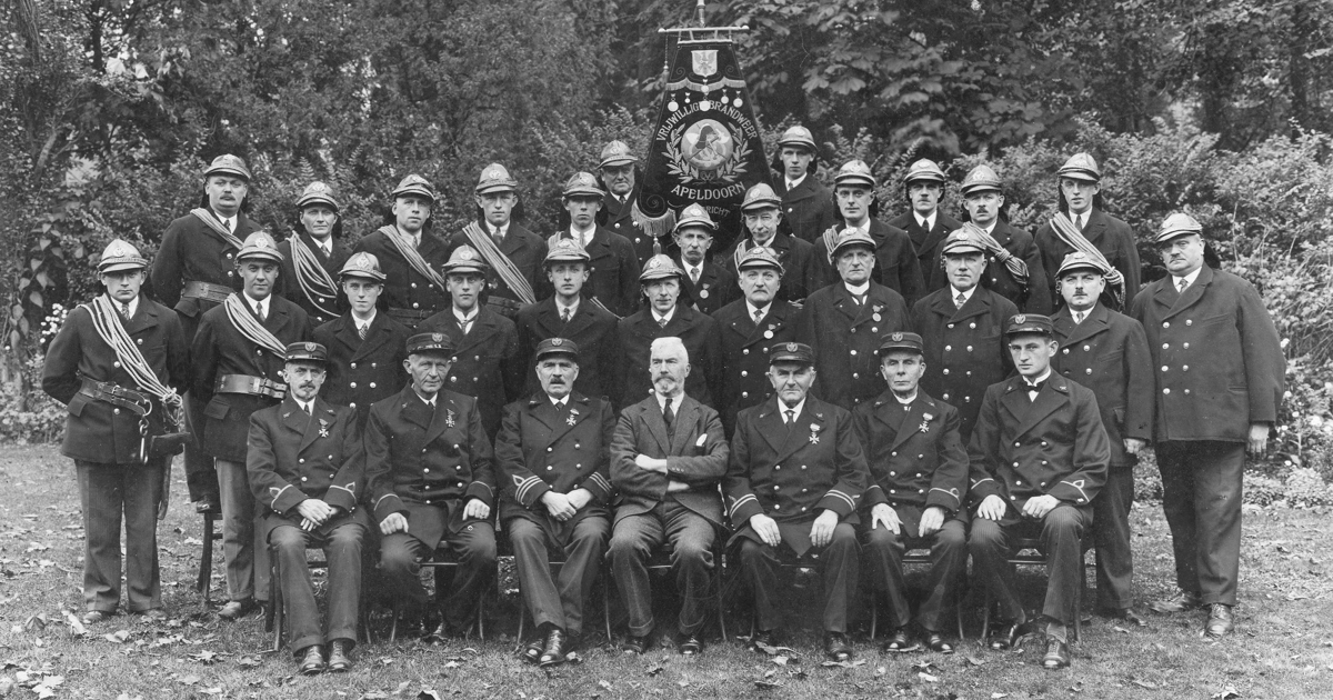 Verenigde Apeldoorners in het Theehuis - CODA